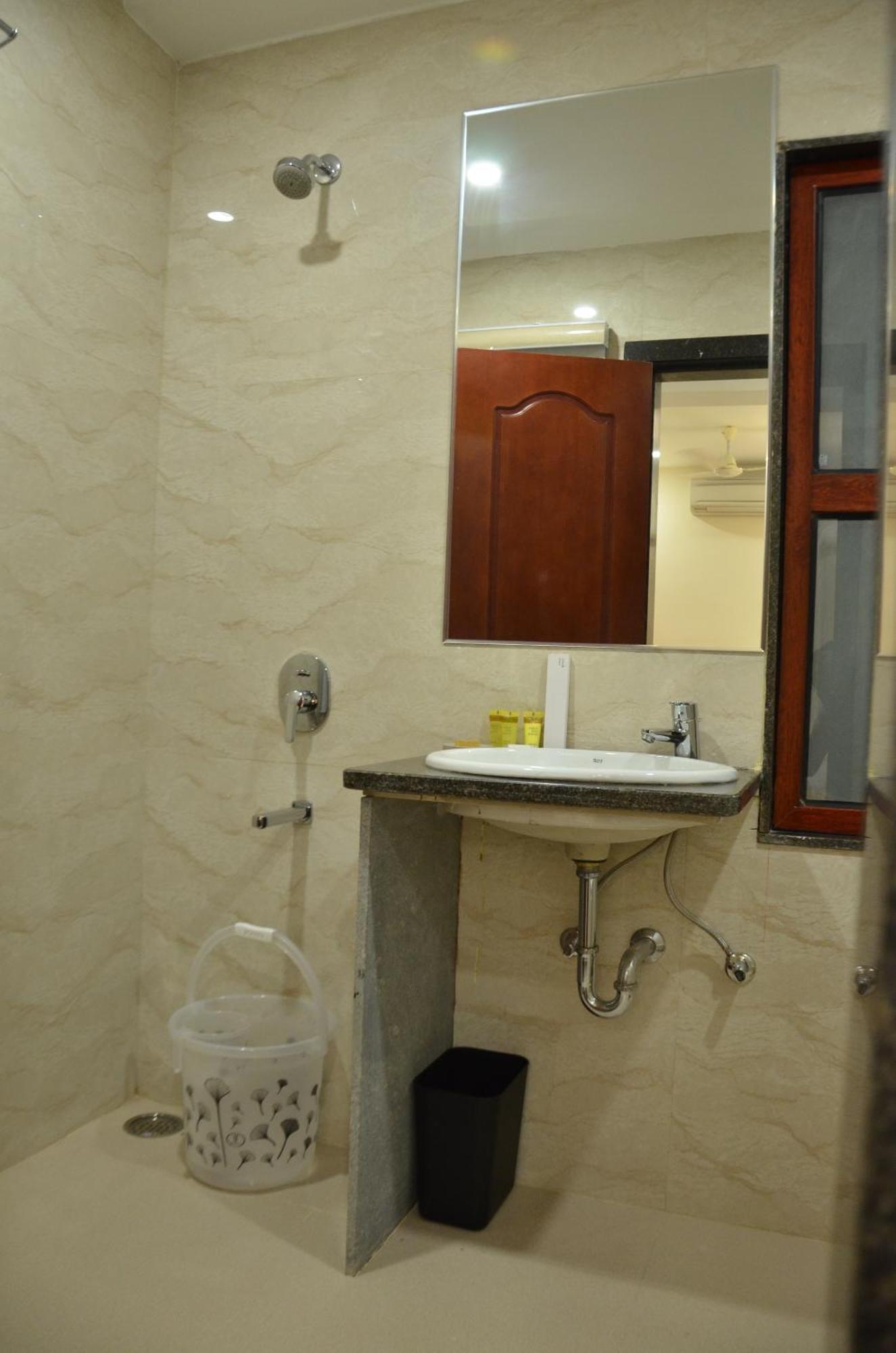 The Ved Mantra Hotel Gwalior Eksteriør billede