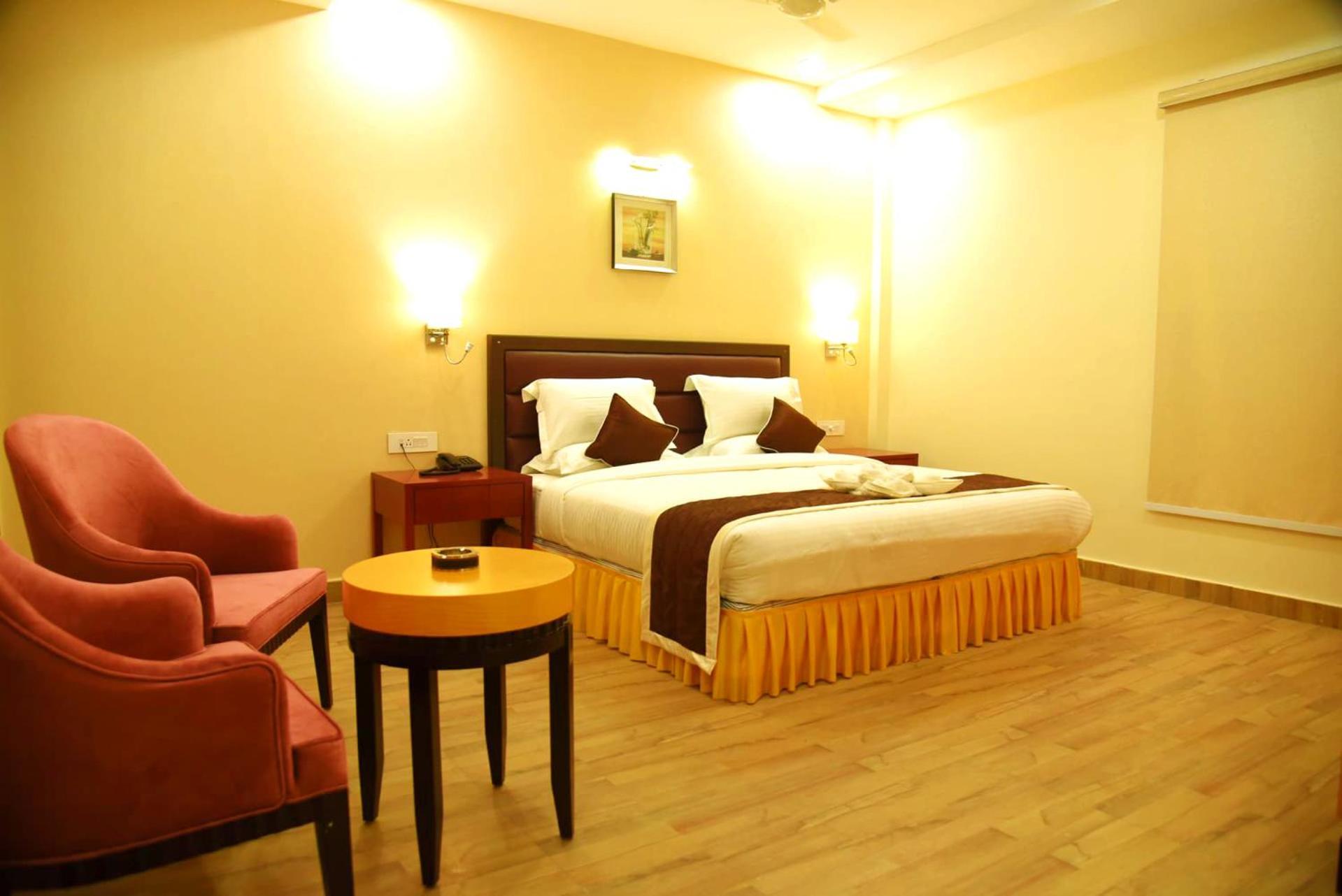 The Ved Mantra Hotel Gwalior Eksteriør billede