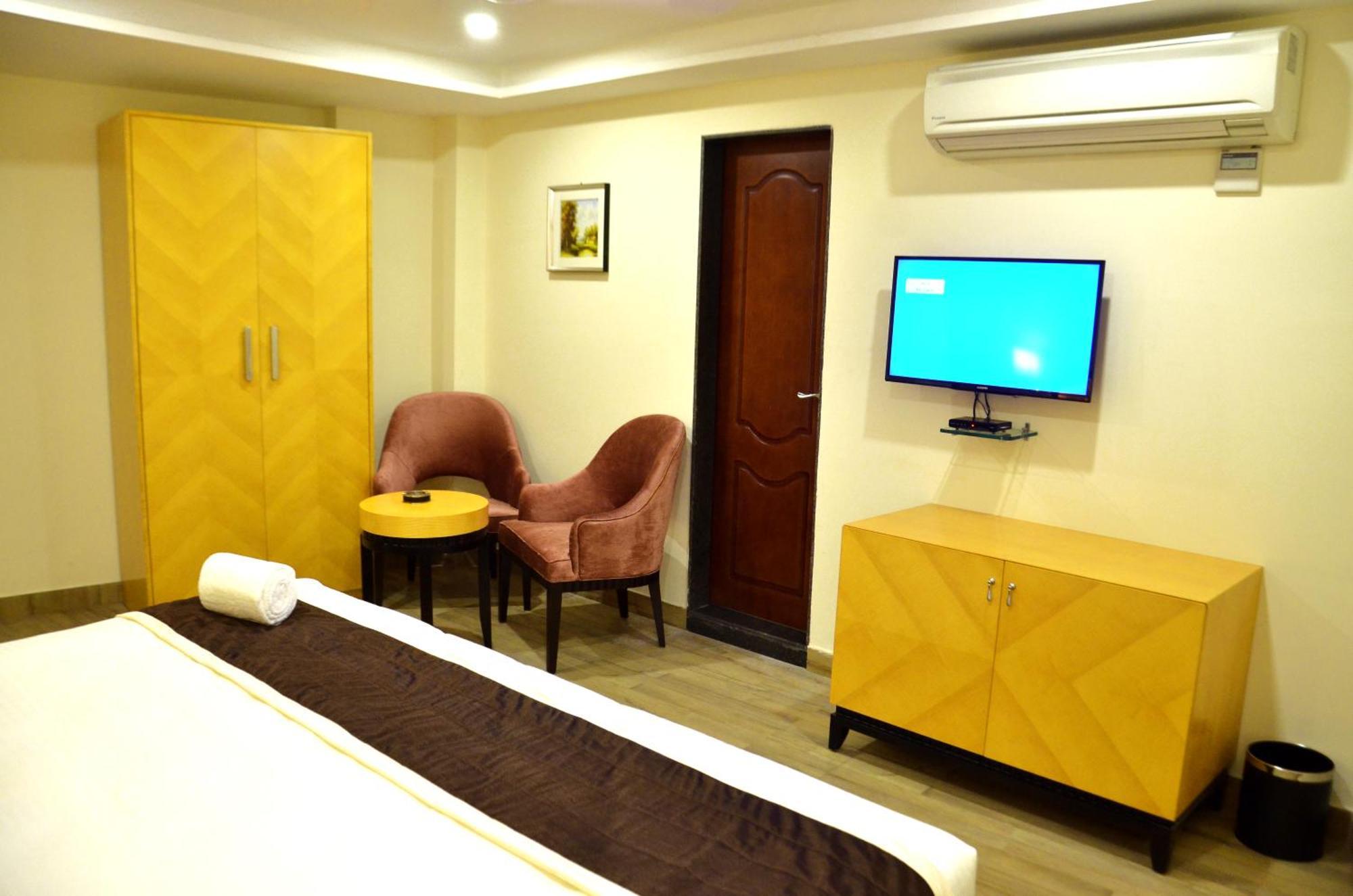 The Ved Mantra Hotel Gwalior Eksteriør billede